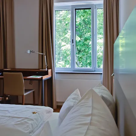 Qube Bergheim 4* Хайдельберг