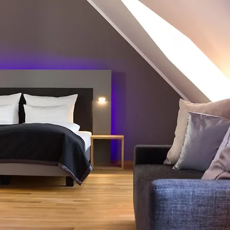 Qube Bergheim Отель 4*