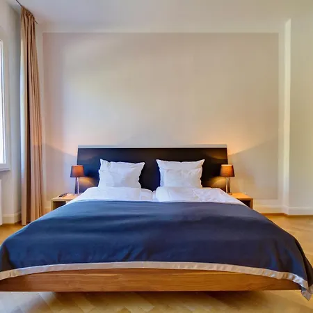 Отель Qube Bergheim 4*
